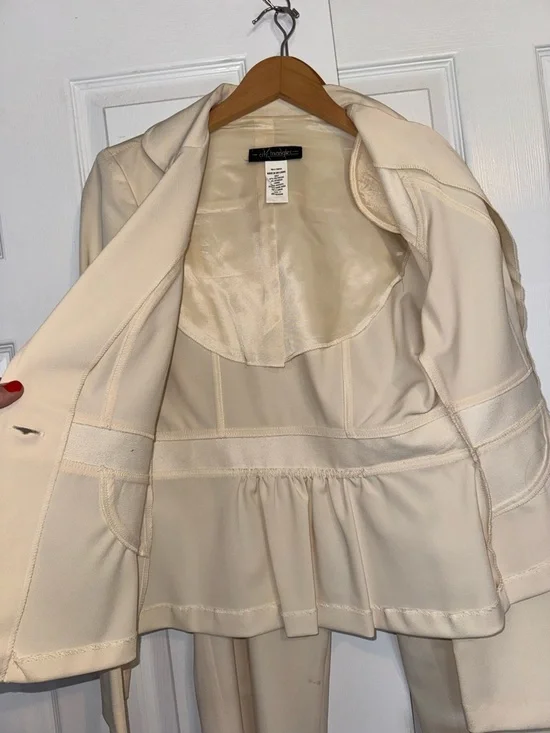 💥SALE💥Vintage City Triangles Ivory Blazer & Pant Suit Set NWT | Size 11 - Picture 16 of 16